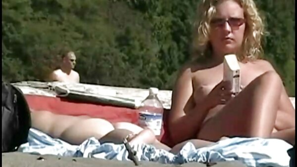 رائع امرأة سمراء hussy يعطي مسلسل اجنبي سكس وجه الجلوس إلى قرنية BF